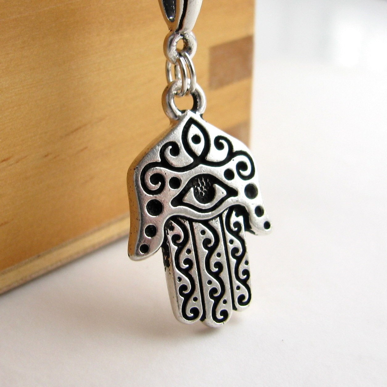 Judaic Hamsa charm necklace, antiqued silver pewter Judaica mystic eye pendant, Kabbalah Kaballah, Jewish mysticism, Passover Hanukkah gift