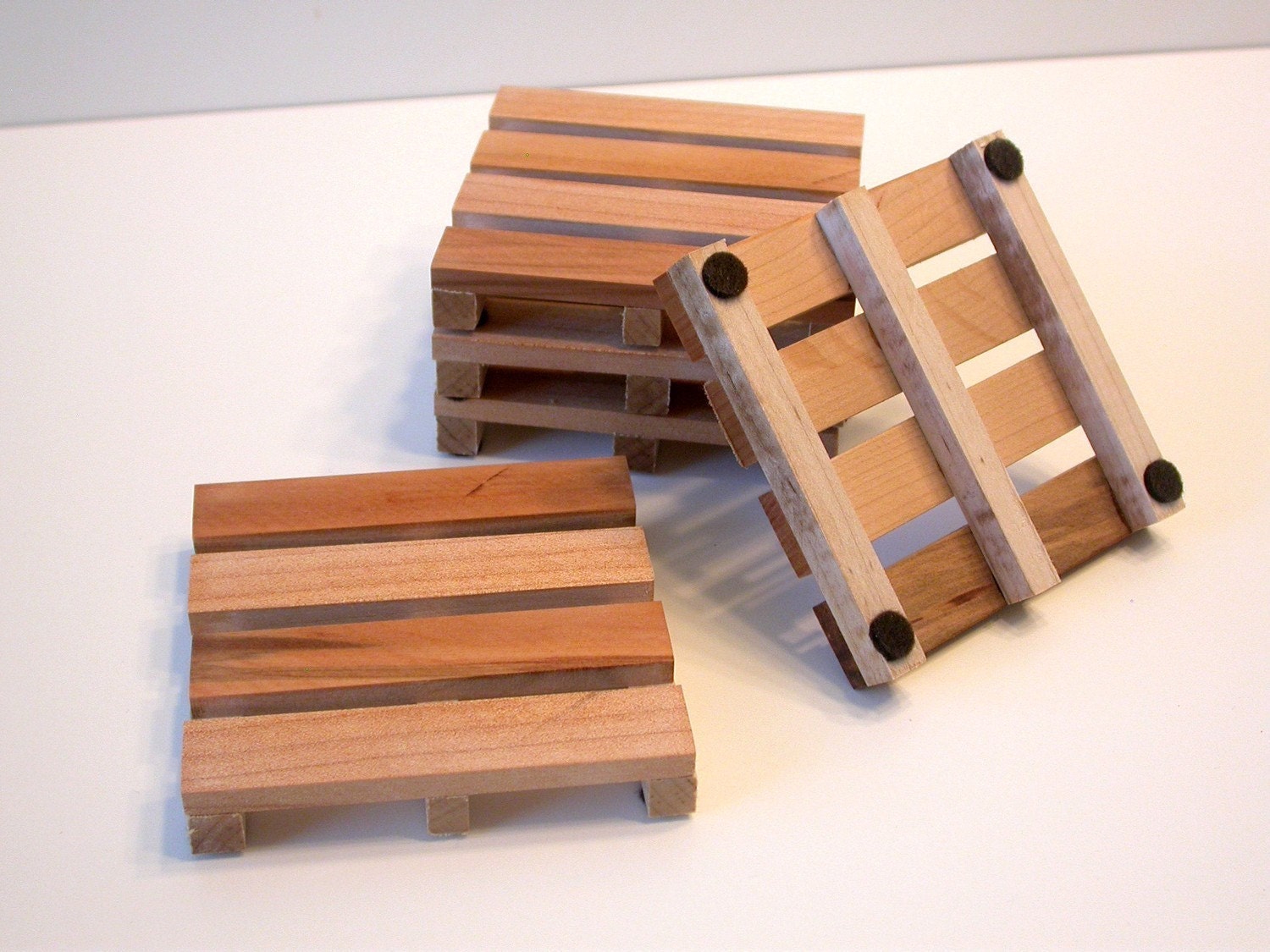 Coasters - Beverage Pallets Made From Reclaimed Wood Pallets - 6 coaster set