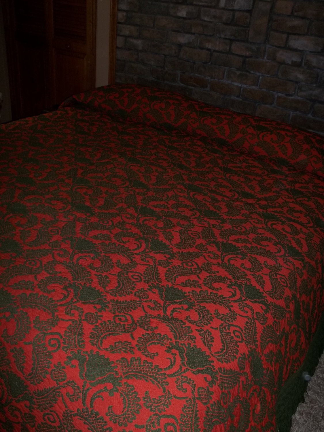 Vintage King sized Bellissimo Heavy Bedspread