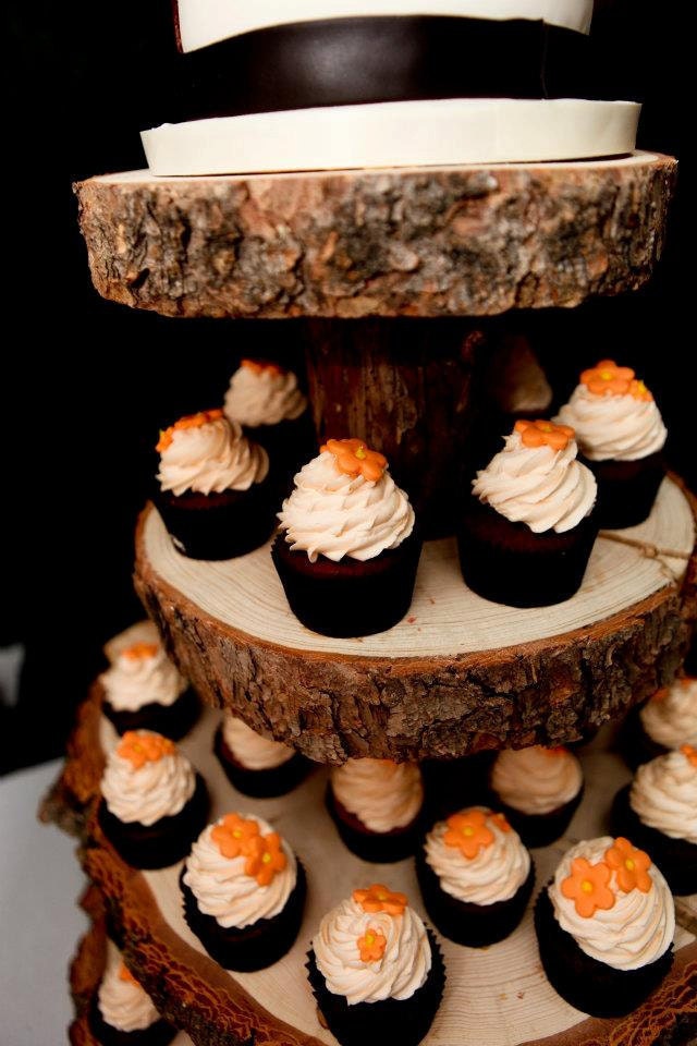 Rustic Wood Tree Slice 4-tier Cupcake Stand for your Wedding, Event, or Party (As seen on HGTV.com and The Tomkat Studio)