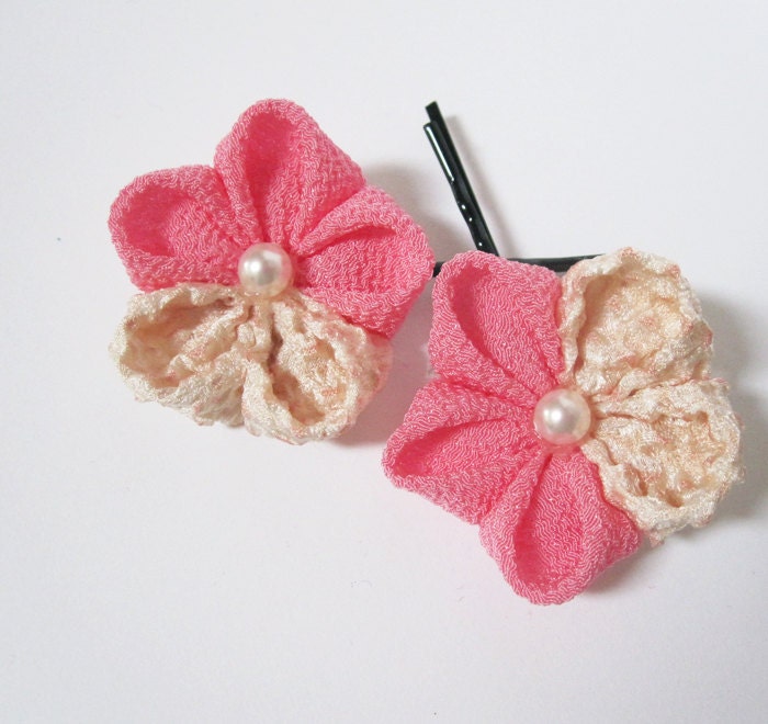 Pink and Peach Shibori Bobby Pins Tsumami Kanzashi Sale