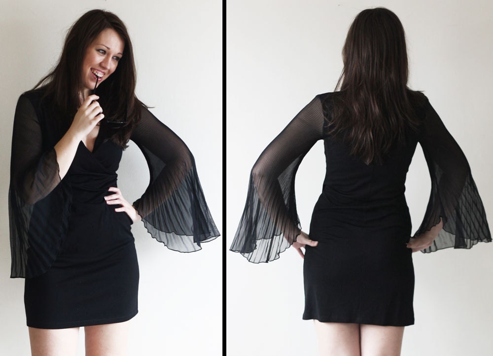 Free as a Bird Flowy Bell Sleeve Vintage Mini Dress