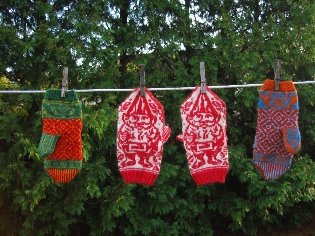 PDF Knitting Pattern- Garden Gnome Mittens