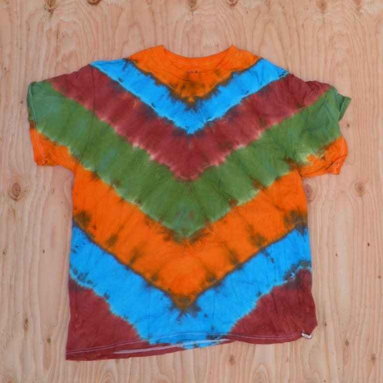 Mother Earth V-Stripe Tie Dye T-Shirt (Fruit of the Loom Size XL) (One of a Kind)