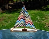 Happy Zigzag Wooden Sailboat Bathtoy