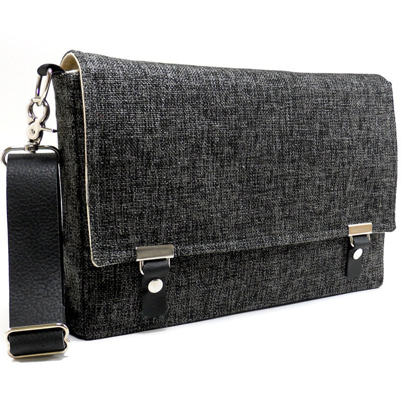 15" Laptop messenger bag with leather strap - gray tweed