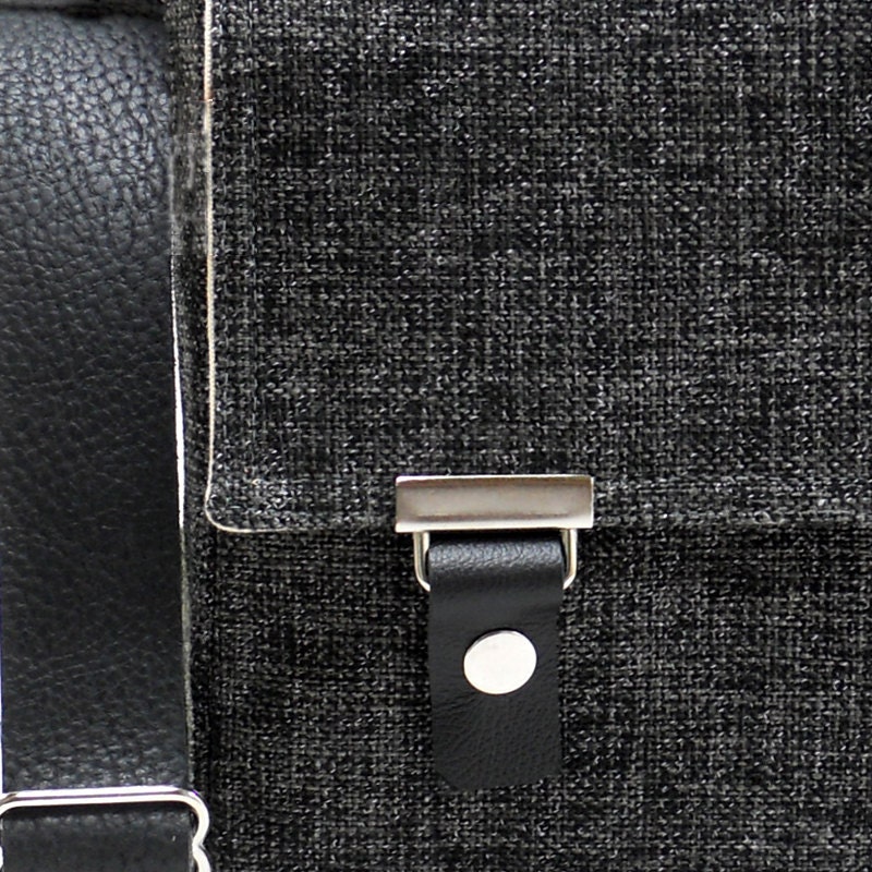 17" Laptop messenger bag with leather strap - gray tweed