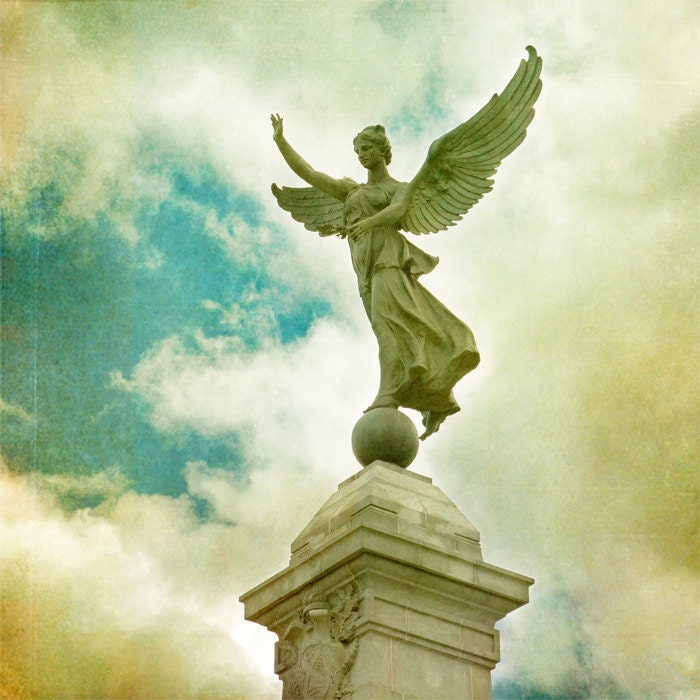Angel photograph - Montreal Landmark