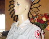 American RED CROSS    vintage authentic 1940s dress with hat