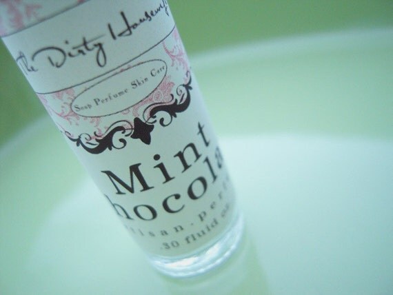 Mint Chocolate. a r t i s a n . p e r f u m e . o i l .Decadent Housewife.Cool crisp peppermint,vanilla bean frost,ribbons of milk chocolate