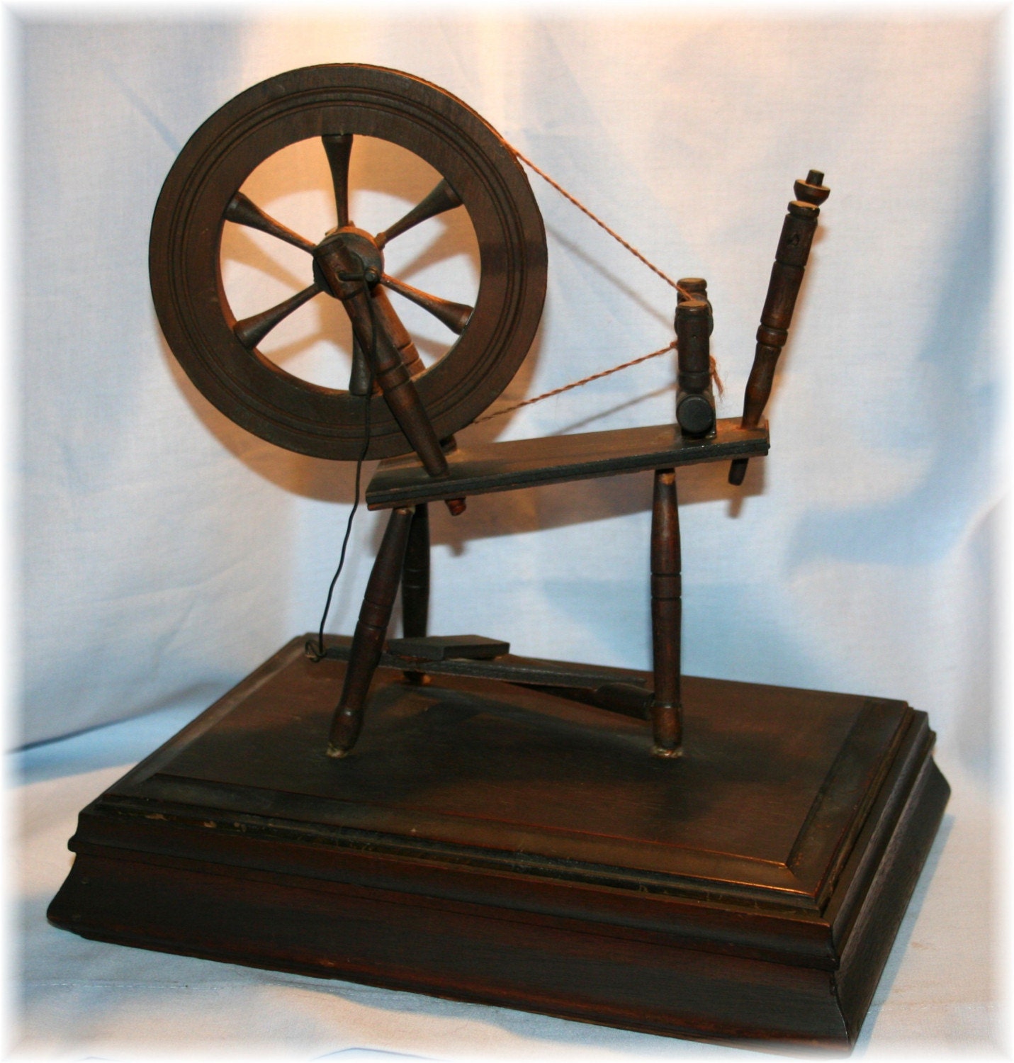 Antique Vintage Small Wooden Spinning Wheel w treddle operational Treasure Jewelry Box