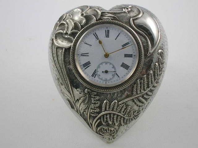 Signed Buller Co 1902 heart shaped Art Nouveau sterling silver English clock