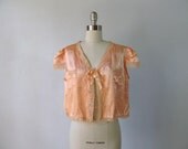 vintage Bed Jacket / 1940s Peach Satin