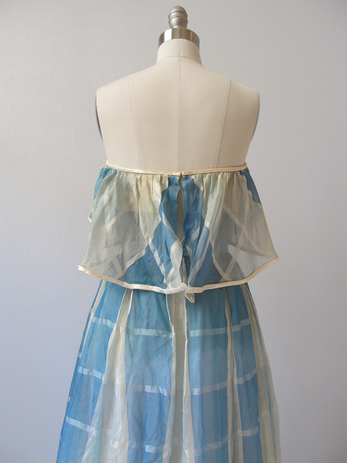 vintage Prom Dress / Formal Gown / Party Dress / Pool House