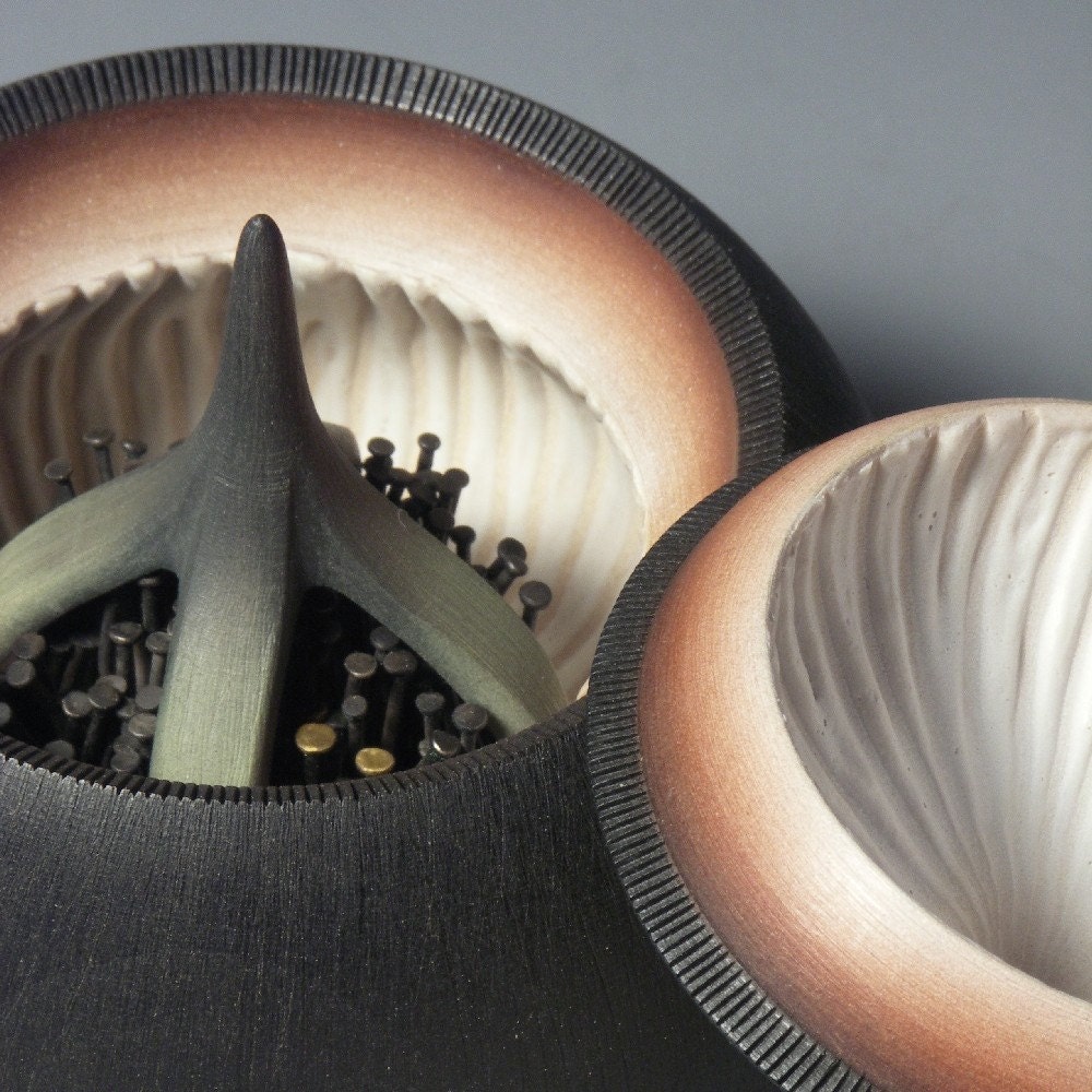 Rhodanthe Box made in wood, silver and 24kt gold