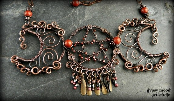 Goddess Moon Pentacle and Crescent Moons Necklace.  Moon Phases and Pentagram Copper Wire Wrapped Necklace.