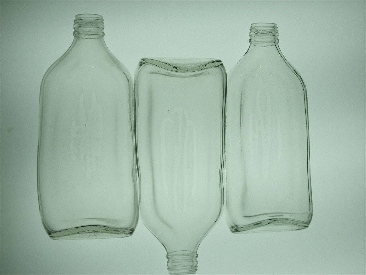Triple Flask Dish