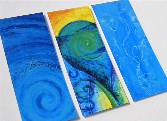 Magnetic flip bookmarks - fine art with spirals and vines