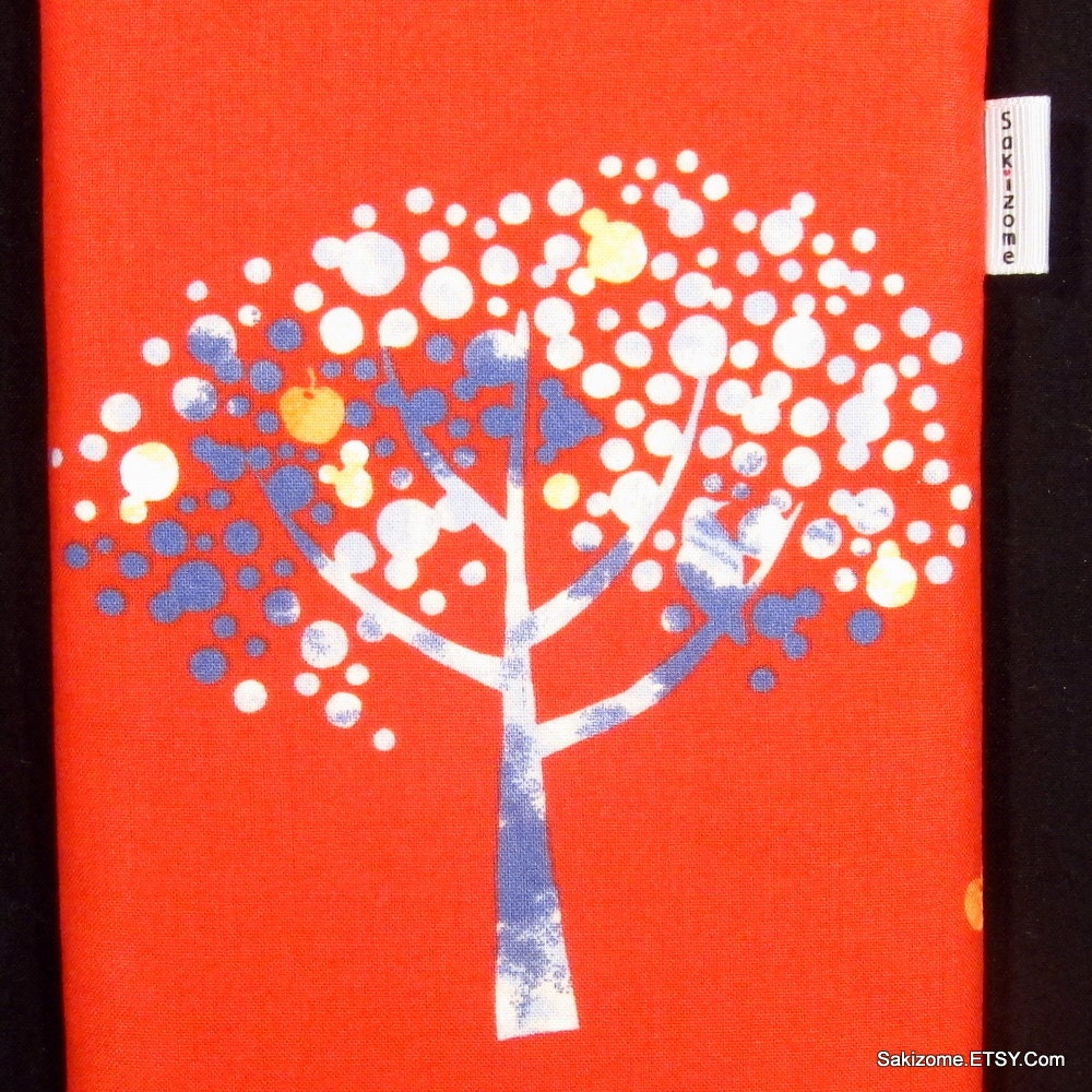 iPad Mini Kindle Nook Kobo Padded Sleeve - Trees (red)
