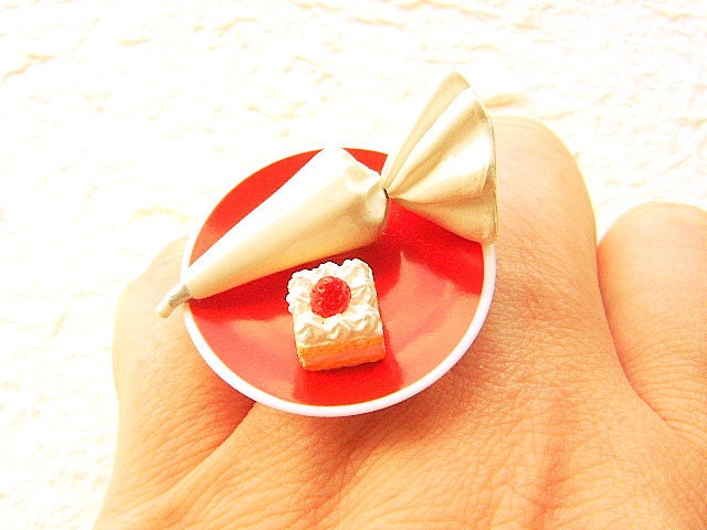 Kawaii Food Ring Icing Cake Miniature Food Jewelry