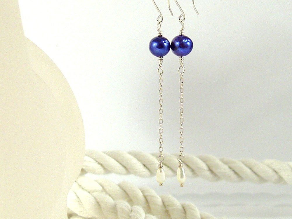 Blue Pearl Earrings, Chain Dangle Earring, Midnight Blue, Long Earrings, Wedding Earrings
