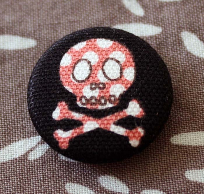 Pink Skull Magnet
