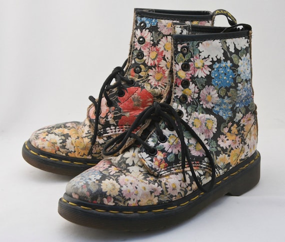 vintage Doc Martens flower design RARE
