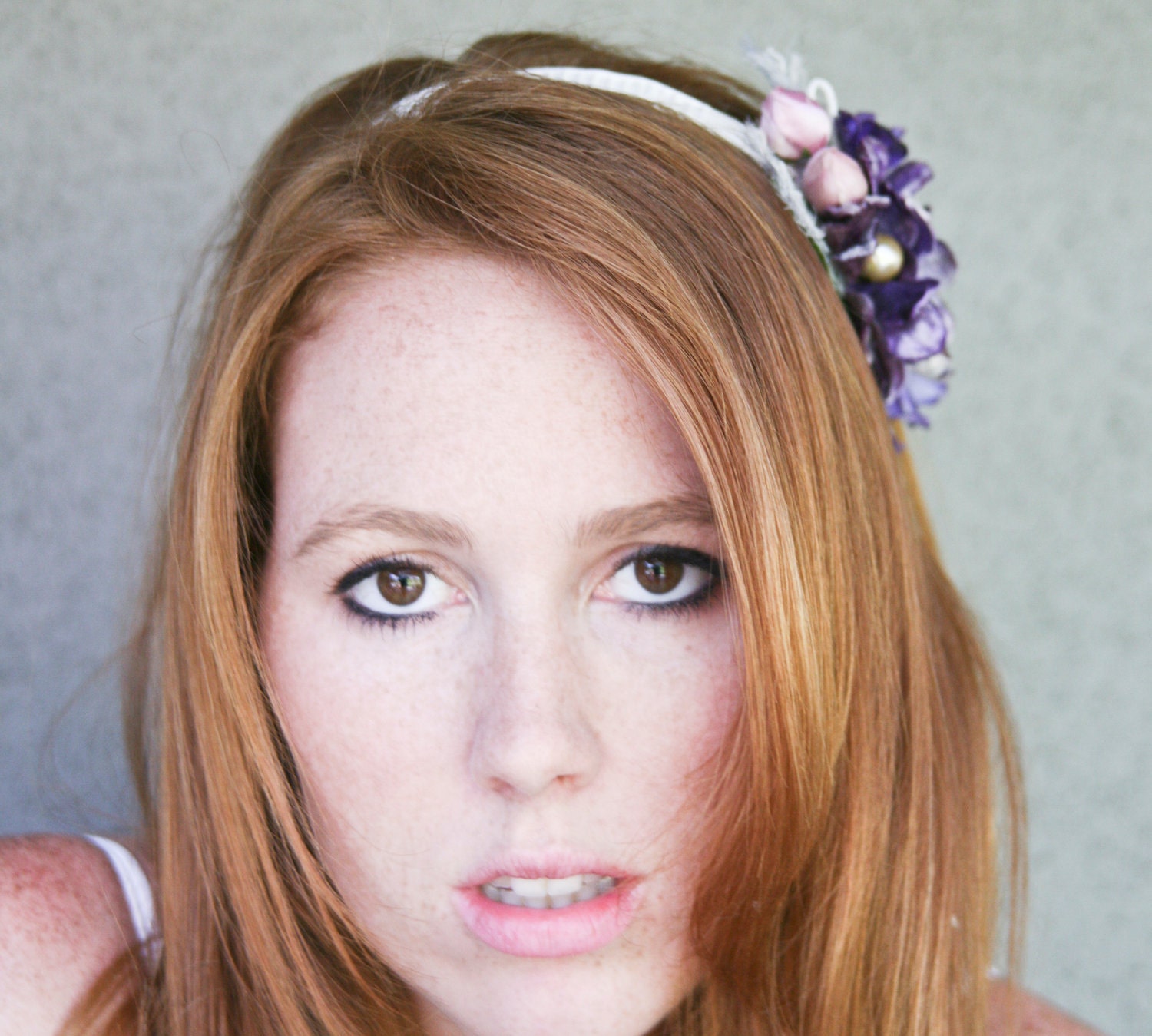 Vintage flower headbands for women in purple and pink