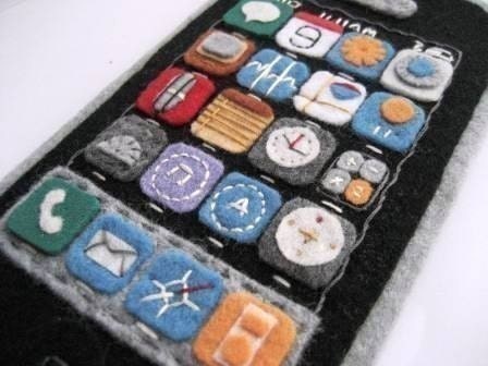 THE ORIGINAL BRAND NEW - HIGH QUALITY- 3Gs iPhone felt case