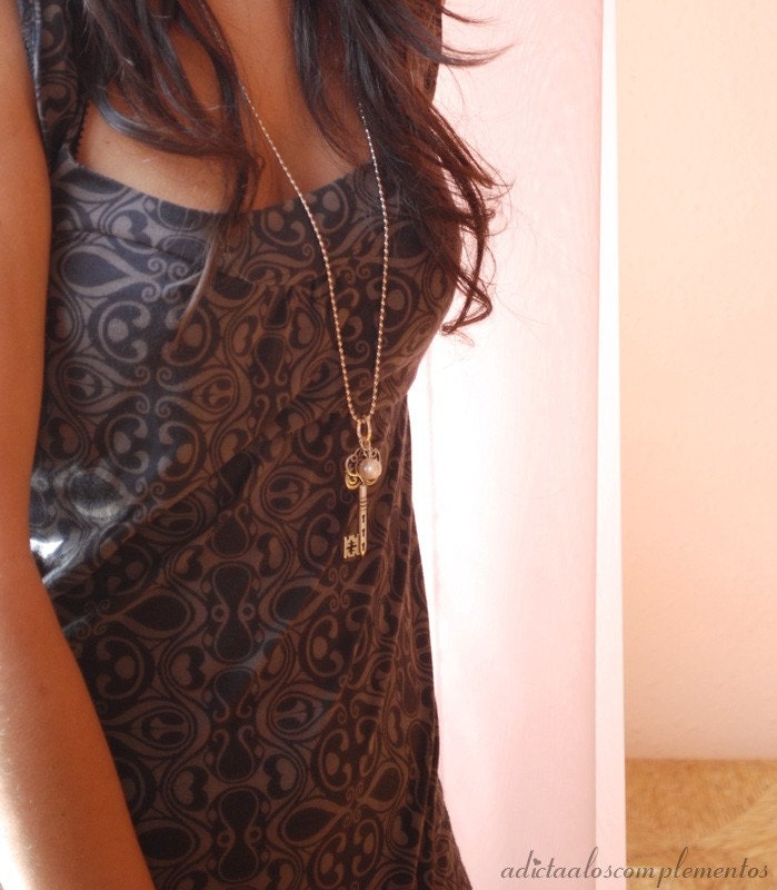 Key to my Secrets. Necklace key and pearl. Antiqued Vintage Brass key pendant. Alice in wonderland style. The last one.