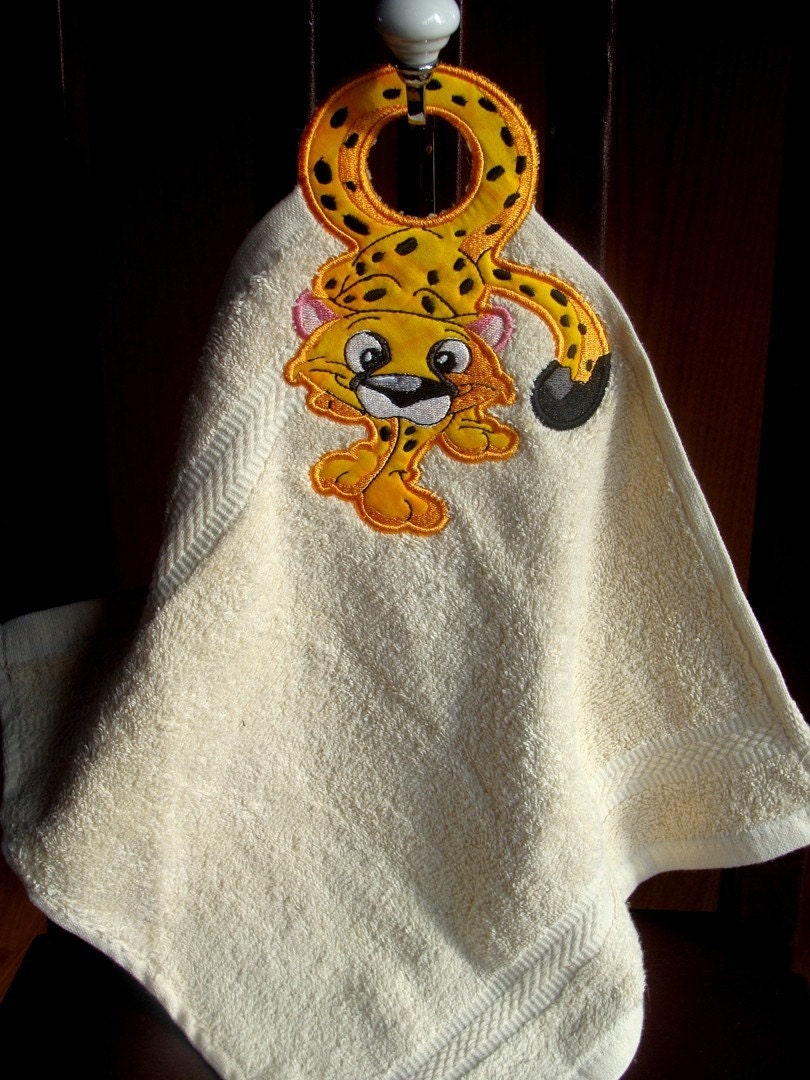 Cheetah Hand Towel