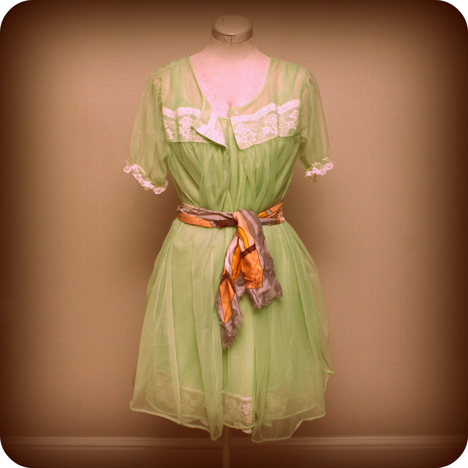 SALE vintage 1960's lime lace sorbet nightie frock
