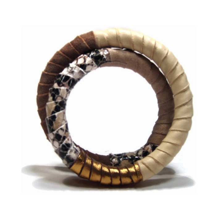 Wholesale jewelry bangle bracelet selection