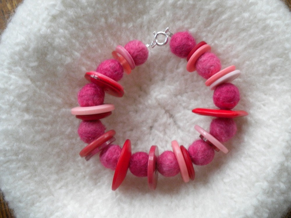 Felted Bracelet with Buttons - Pink Pizzaz