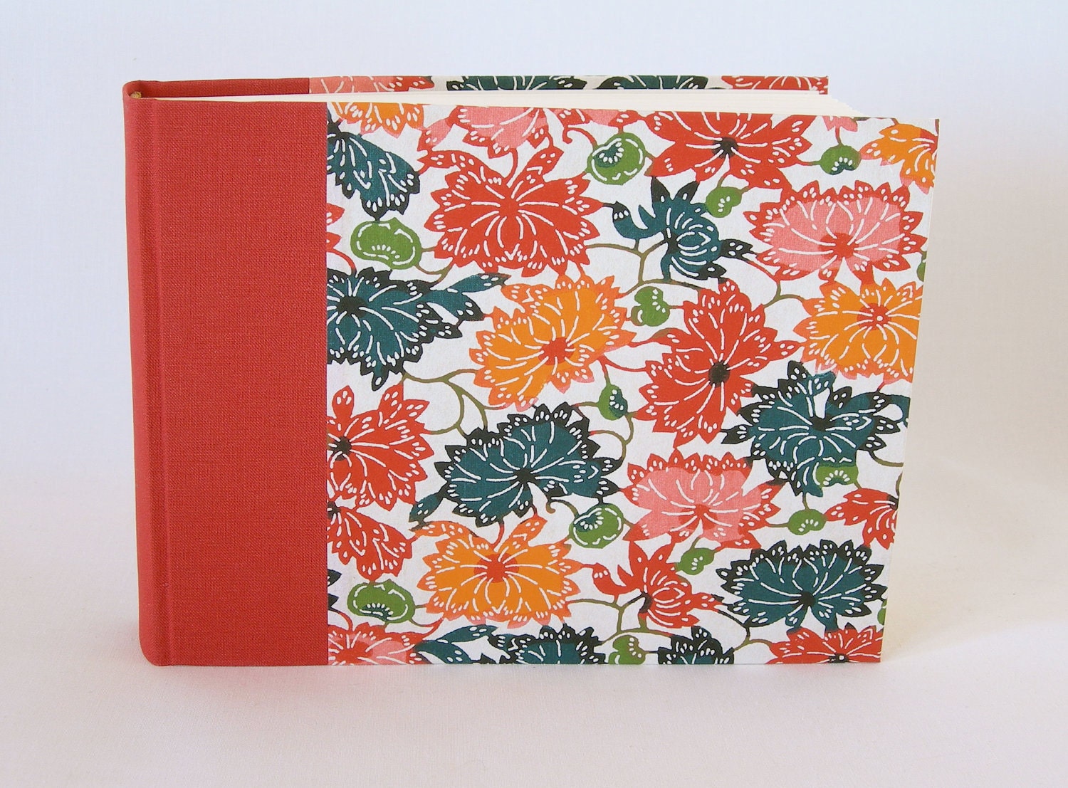 Photo album (6x8) 30 page red lotus katazome