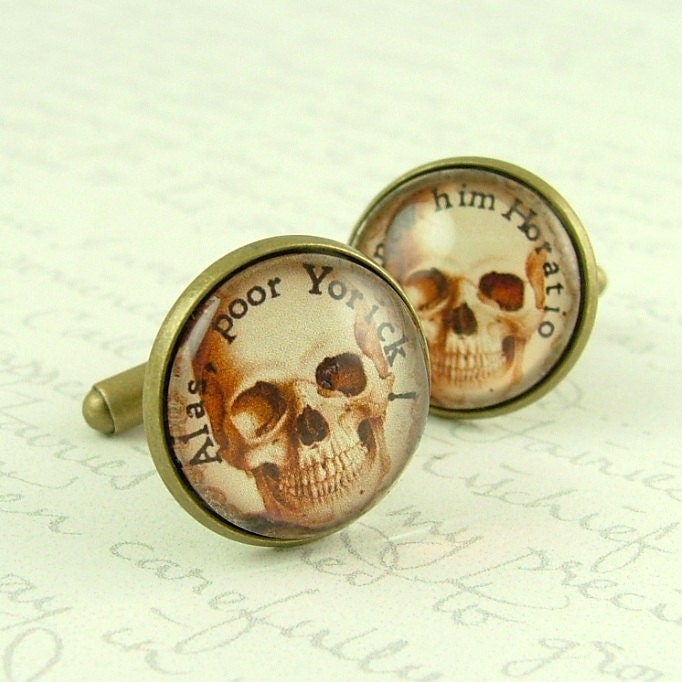 Hamlet Cufflinks - Alas Poor Yorick - Shakespeare Literary Quote Cuff Links - Gifts For Him