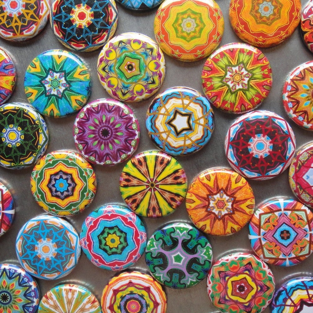 25 Assorted Kaleidoscope Zipper Pulls NEW DESIGNS - Pinwheel Collection