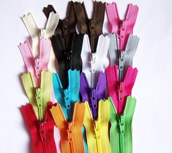 Wholesale 100 Assorted 16 Inch Ykk Zippers perfect for skirts, dresses, pouches, purses, pillows, handbags and more