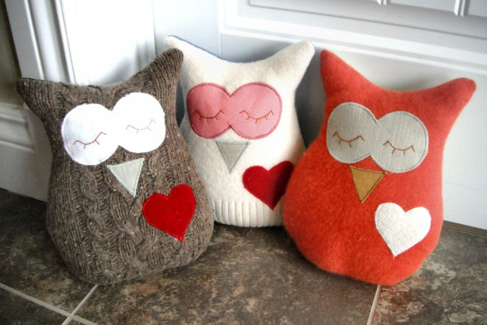 Owl Pillow Argyle