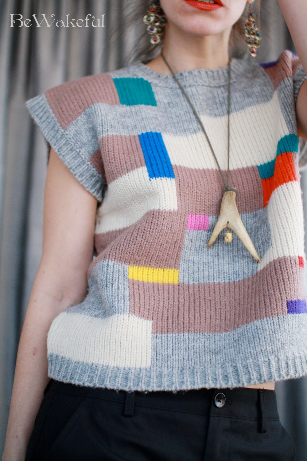 Cropped Wool 1980s Neon Geometry