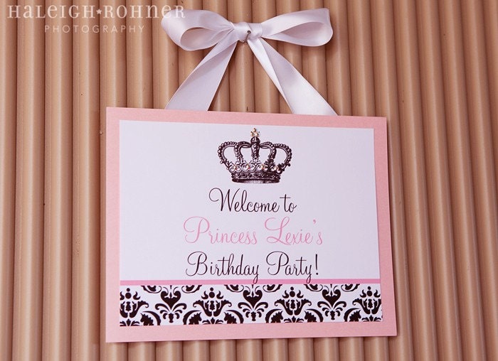 PRINTABLE WELCOME SIGN - Vintage Princess Birthday Party Collection - The TomKat Studio