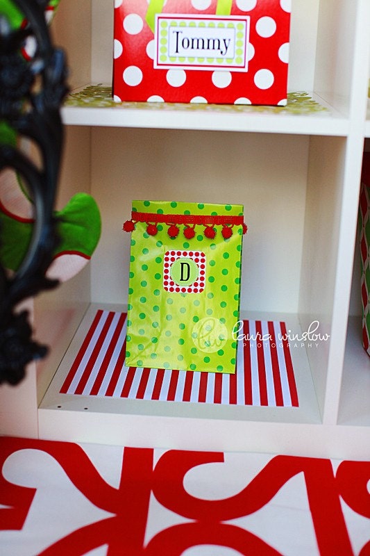 Christmas Gift Tags - Printable Polka Dot Monogram Party Circles - The TomKat Studio