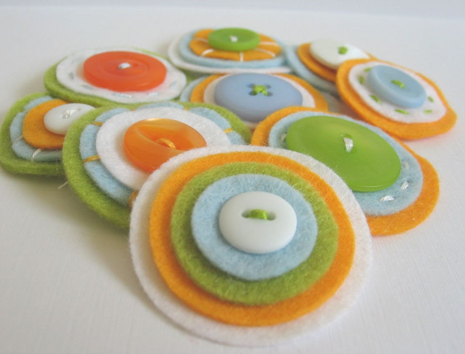 ISSAC Button Baubles - Set of 9 Handmade White, Lime Light Blue and Soft Orange Layered Felt and Button Embellishments