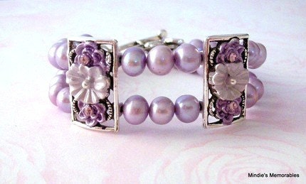 Lavender freshwater pearl bracelet, purple freshwater pearls, Swarovski crystal spacers