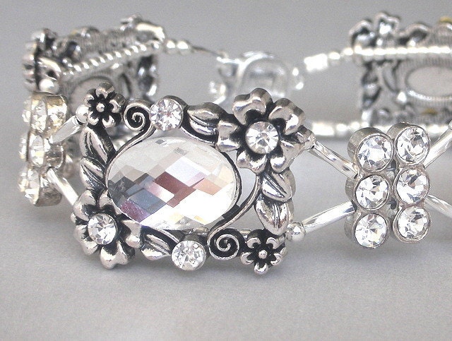 Sparkly crystal bracelet, bridal bracelet, double strand, vintage style wedding bracelet, bridal accessories
