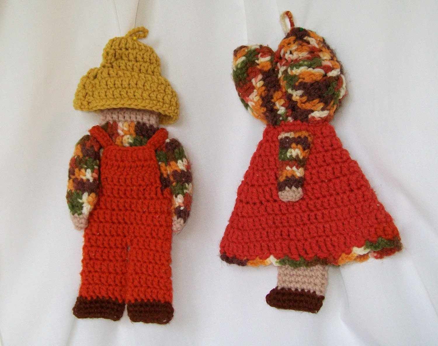 Vintage Dutch Girl Boy Pot Holders 12 Inch Large Crocheted Kitchen Wallhanging Orange Harvest Gold Wall Hanging Potholders