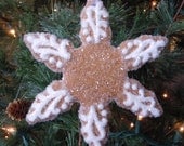 Ornament Snowflake - Snuggle