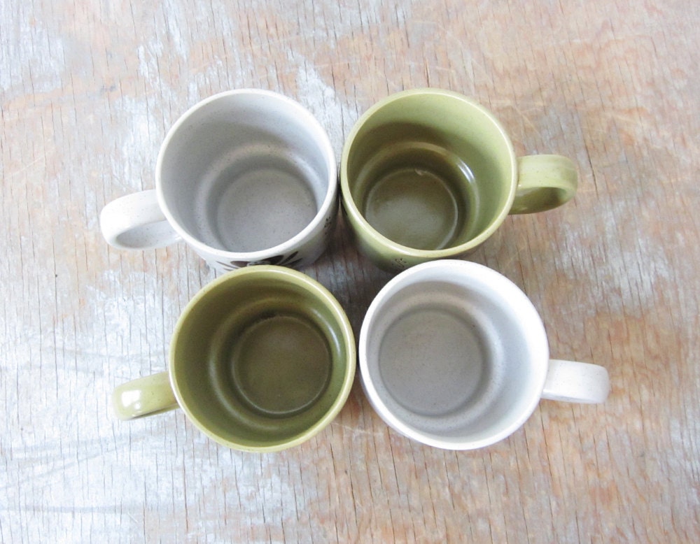 SALE floral stacking mugs / vintage stoneware mugs