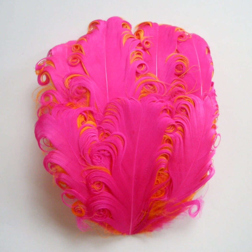 Feather Pad Nagorie BAYLEE - 1 Fuchsia Pink on Orange Curled Goose Feather Pad