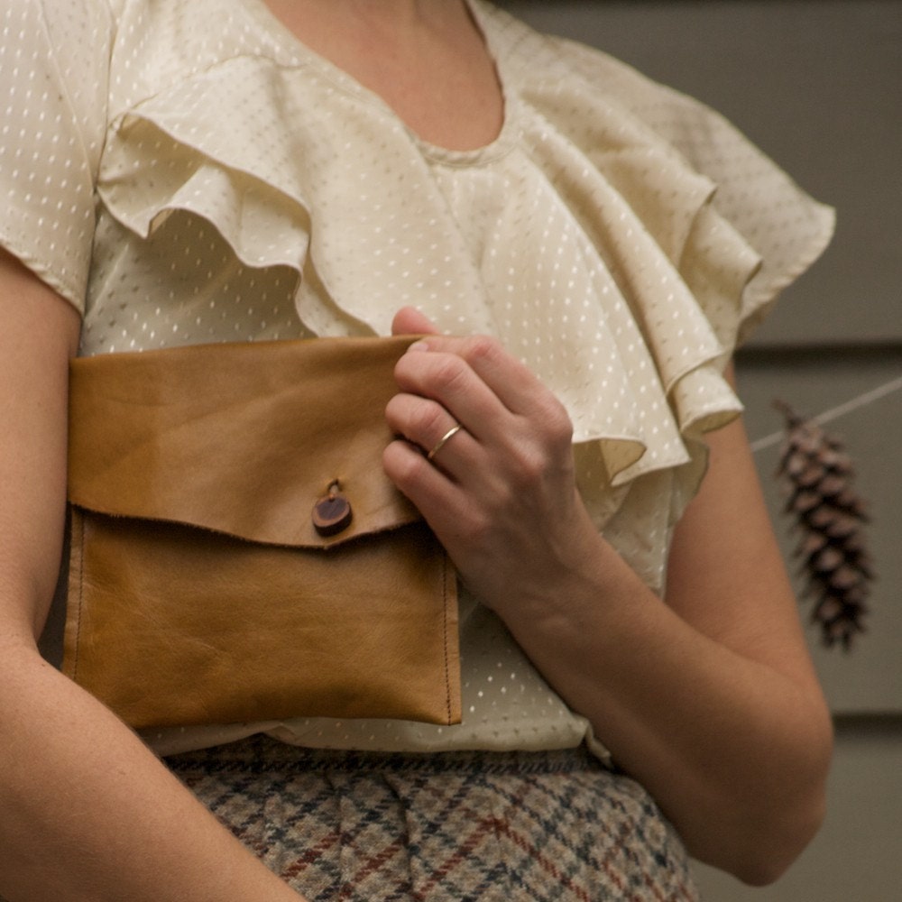 simple brown leather clutch pocket